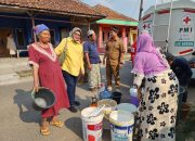 Karya Caleg Cantik Salurkan Air Bersih Untuk Warga Desa Terpencil