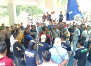 Ribuan Masa Dari Enam Karang Taruna Desa Lakukan Aksi Demo Dikawasan BIC Menuntut Haknya Yang Tidak Dibayarkan