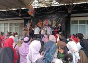 Bakal Calon Bupati Purwakarta, Budi Hermawan, Gelar Acara Senam Bersama di Halaman Stadion Purnawarman