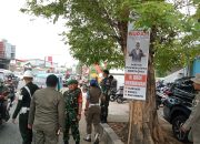 Penertiban APK Bakal Calon Bupati Purwakarta oleh Petugas Gabungan