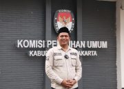 Aliansi Pers Daerah Geruduk Kantor KPU Purwakarta, Tuntut Klarifikasi Dugaan Ijazah Palsu Paslon